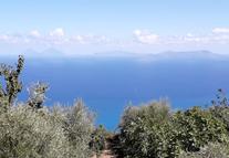 PIRAINO: VISTA MARE E ISOLE EOLIE VILLETTA A SCHIERA DI 100 MQ in Vendita