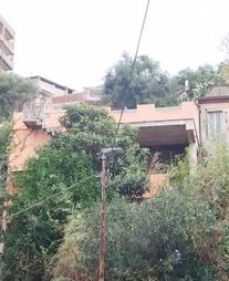 MESSINA: AMPIA SOLUZIONE SEMINDIPENDENTE CON PICCOLO TERRENO TERRAZZATO IN CENTRO in Vendita