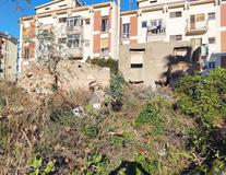 MESSINA: RUDERE DA DEMOLIRE E RICOSTRUIRE in Vendita